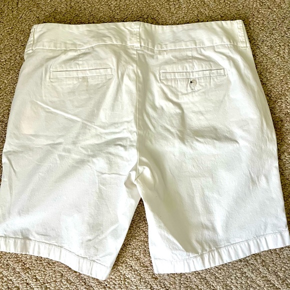 J Crew Frankie style chino shorts. - Picture 3 of 3